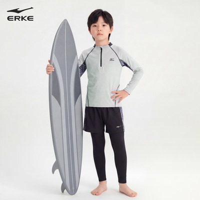 鸿星尔克儿童泳衣防晒游泳衣男童