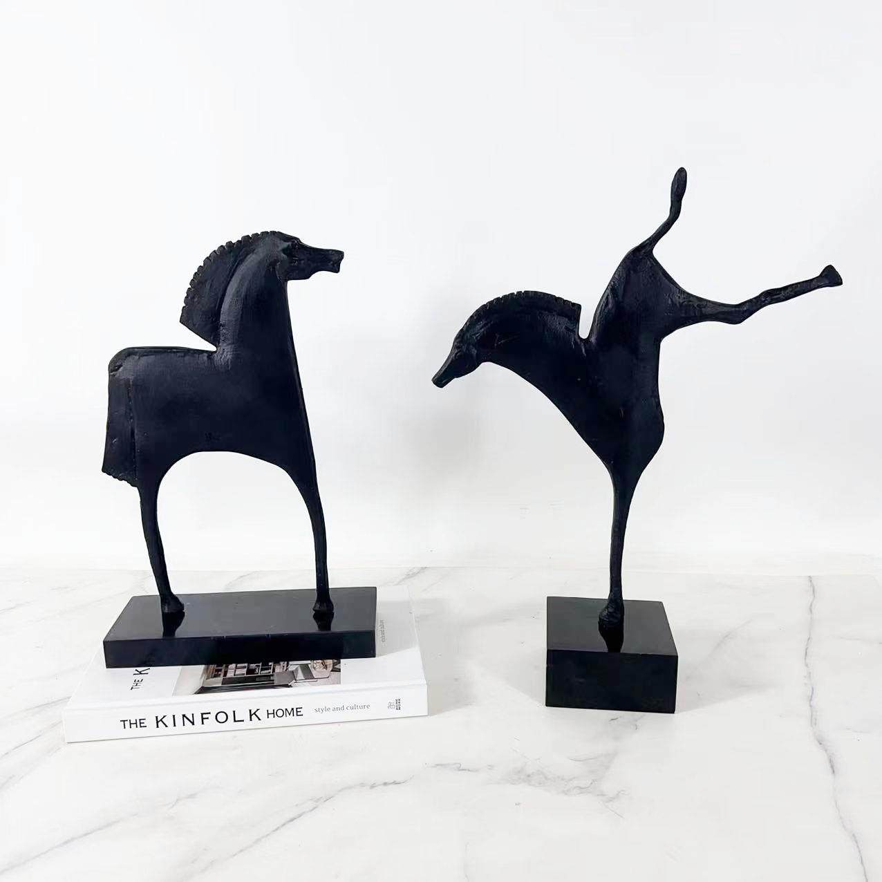 新中式创意铸铁抽象摆件低头鹿样板房玄关客厅书房软装饰品摆件