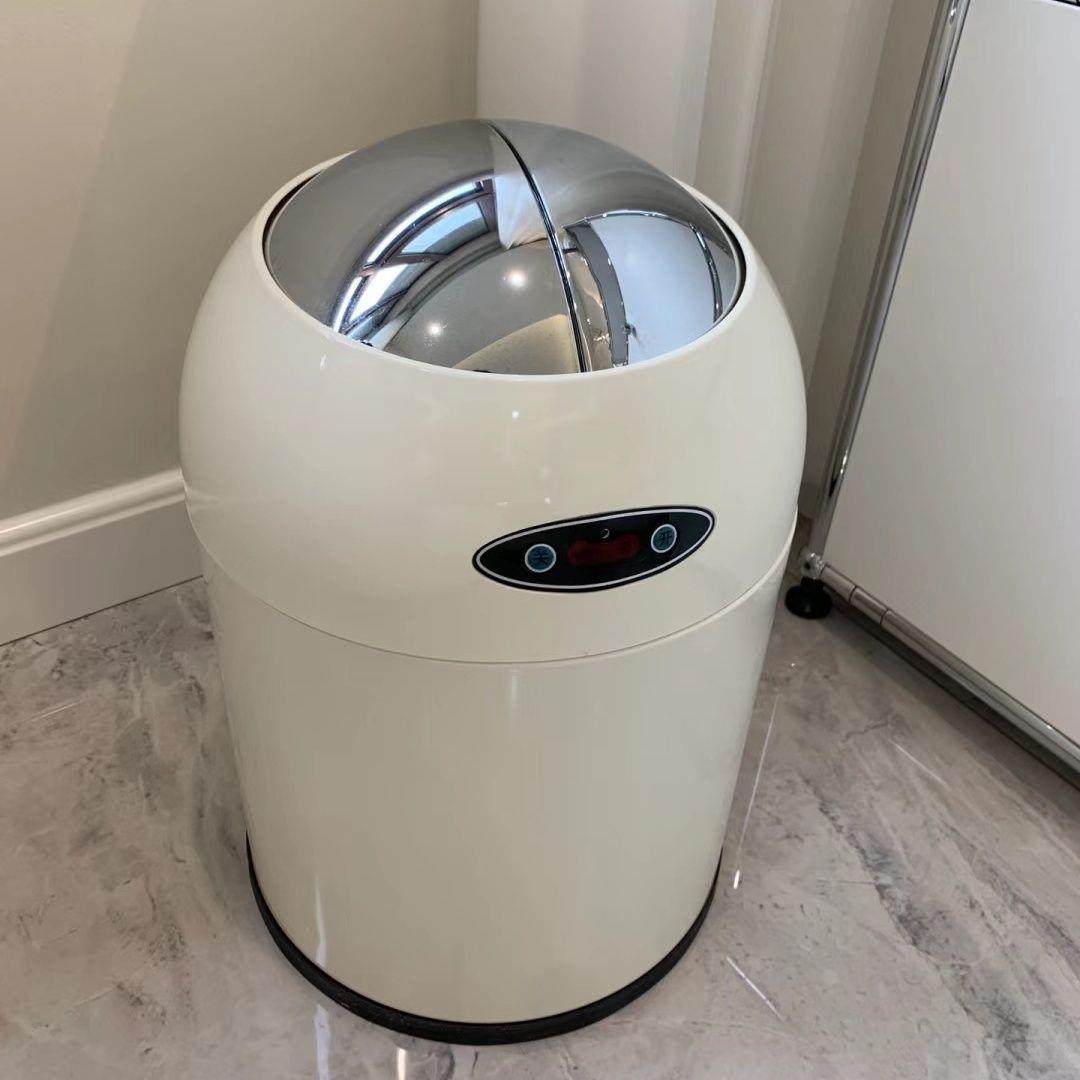 网红高档家用垃圾桶现代厨房有盖客厅轻奢垃圾桶卧室卫生间感应式