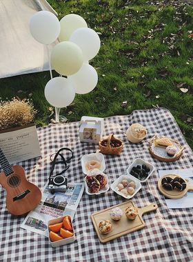 极速Outdoor Thicken Pads Blanket Camping Beach Plaid Picnic