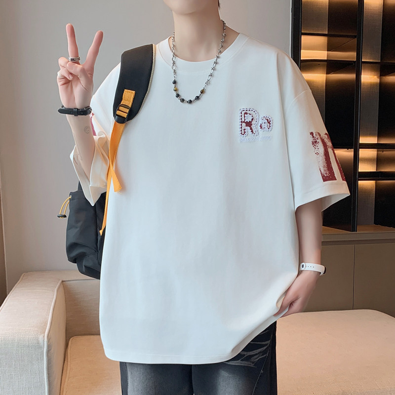 2026青少年夏季新款韩系简约圆领短袖字母刺绣设计男生个性T恤
