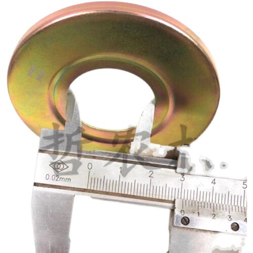 极速东方红8e04 904拖拉机农机配件30*72*10分动箱油封盖板铁盖