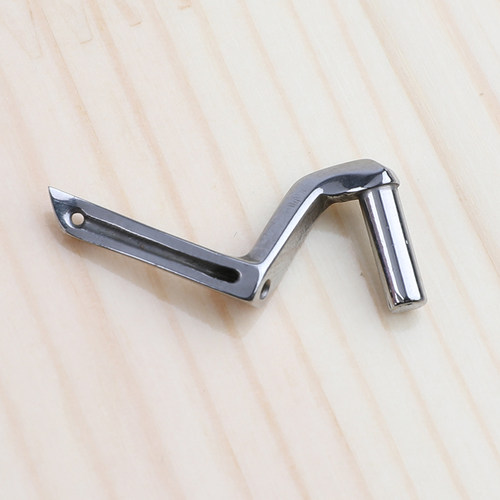 大和AZ8400小嘴包缝机拷边机x手套锁边机包边机配件2119324弯针上