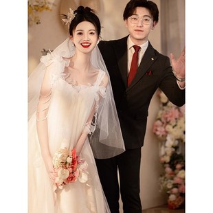 极速森系轻婚纱新娘小众2025韩式 超仙白色吊带晨袍V订婚结婚迎宾