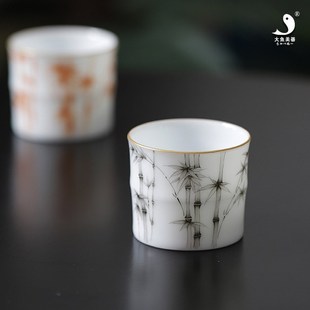 若谷岩茶杯 大鱼美器 玉瓷主人杯矾红手绘墨彩竹纹纯手工本金描边