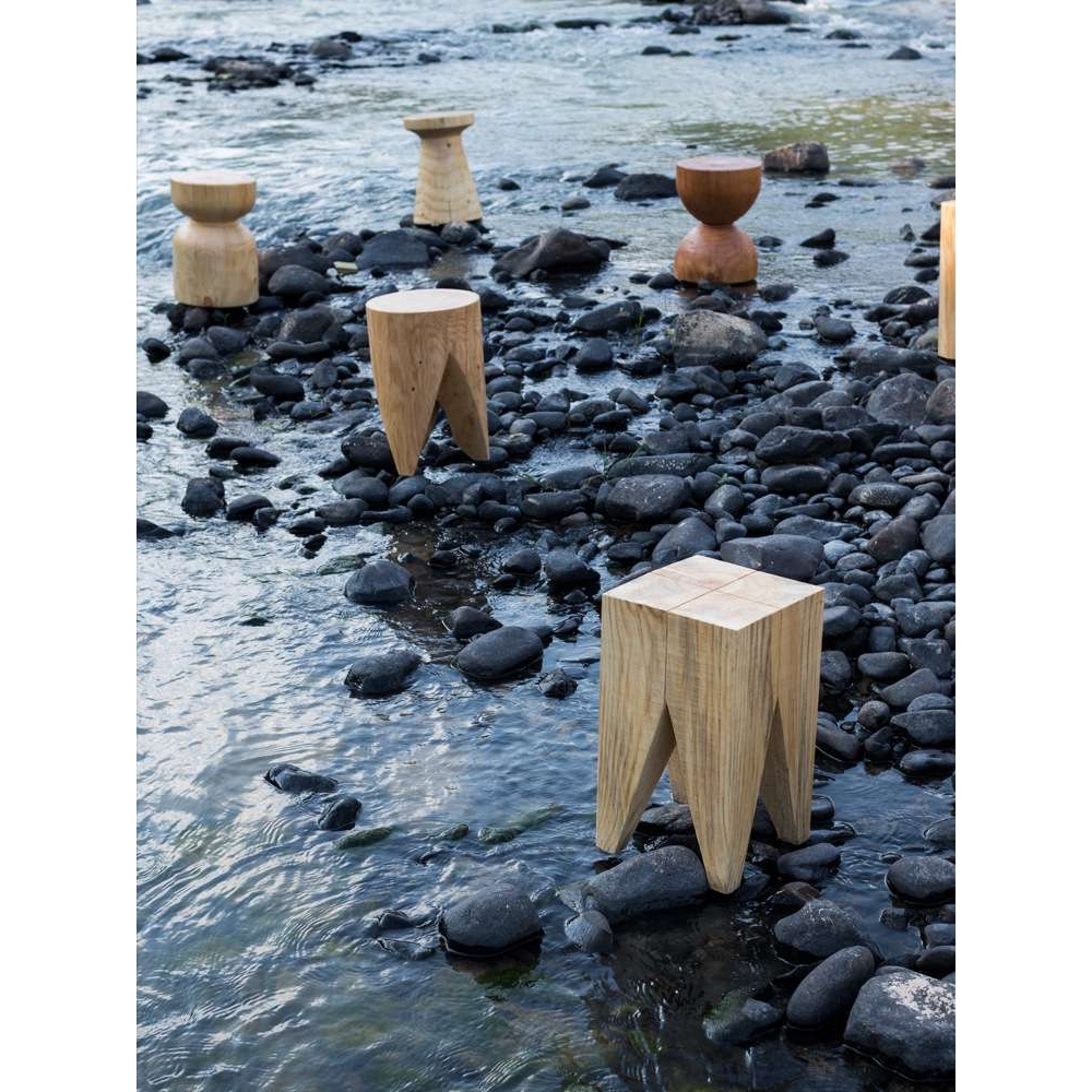 实木根雕凳子原木墩树墩矮凳客厅圆形木桩小凳子创意民宿客栈摆件