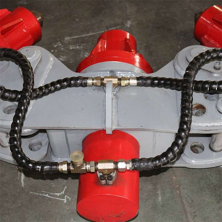 1水泥柱液压截桩机 灌注桩破桩头设备 钢筋灌注桩截桩机圆形