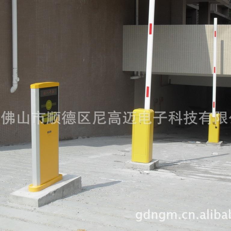 NGM门禁停车场系统小区车辆进出管理中距离读卡标准一进一出图