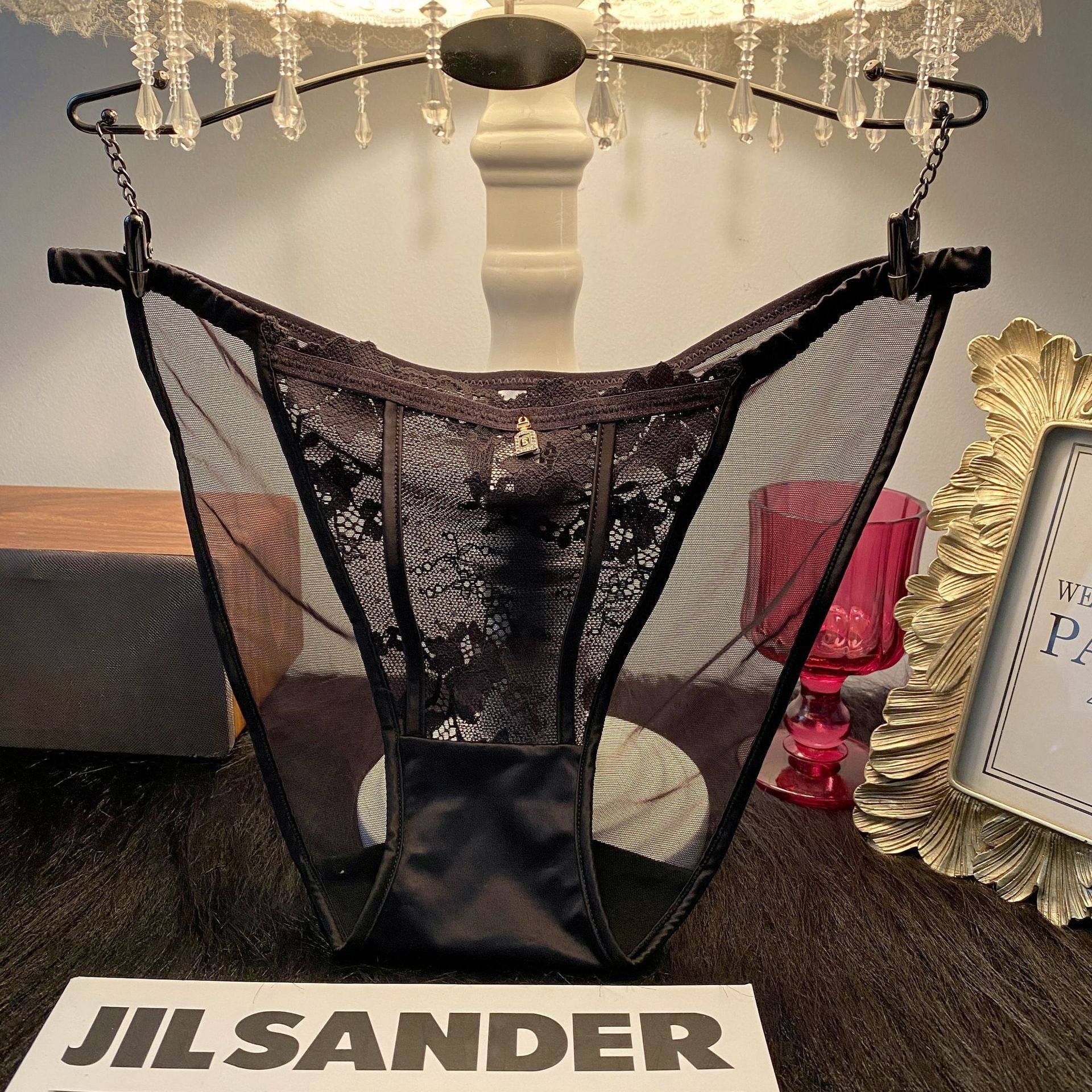 F-712B法式高开叉三花朵蕾丝角裤女士水钻吊坠缎面拼接软纱内裤,女士内衣/男士内衣/家居服,女三角裤,淘宝优惠券,粉丝福利购,淘宝优惠卷