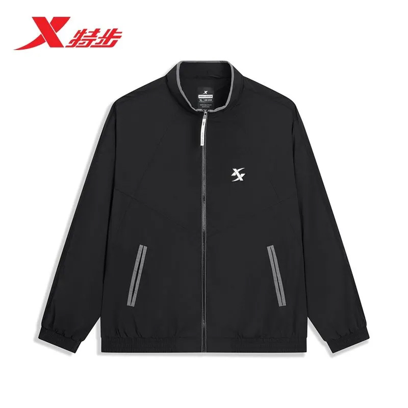 特步梭织外套薄风衣2025秋季新款运动休闲外套男上衣975329150495