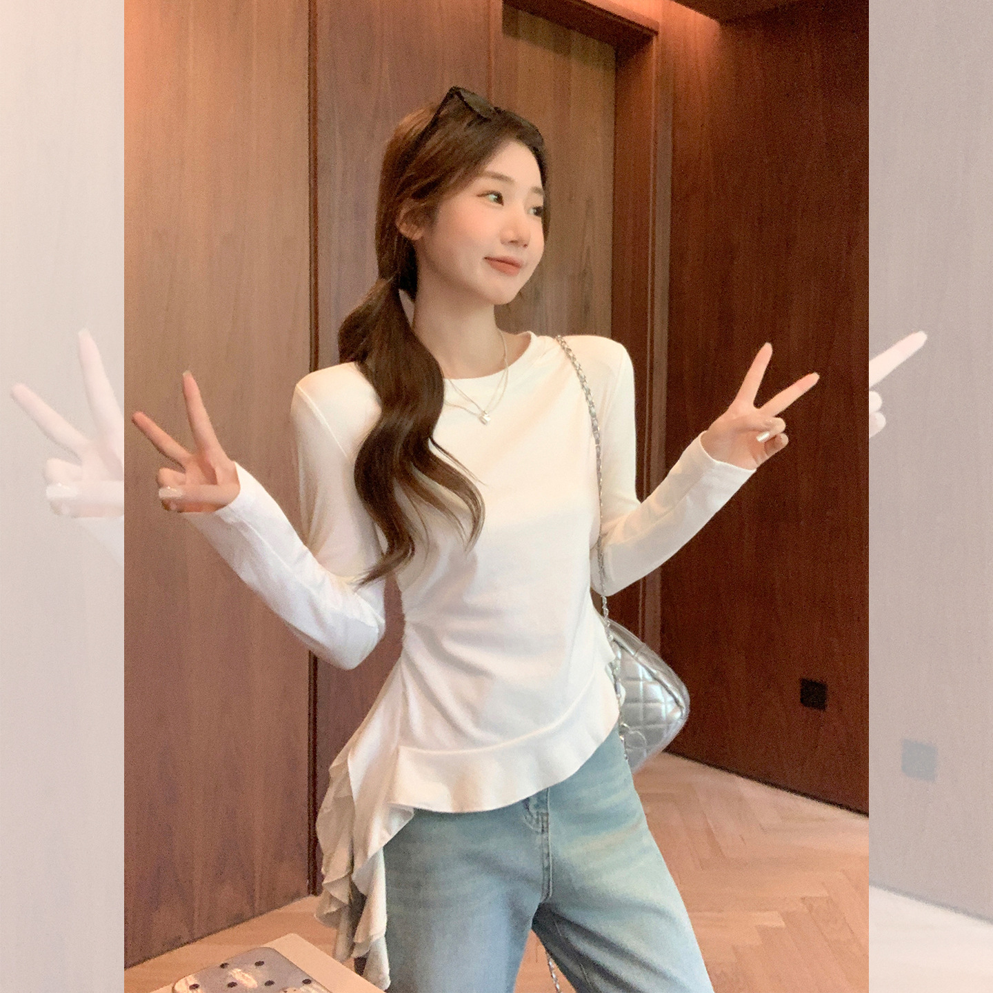 白色荷叶边不规则下摆长袖T恤女2025年秋季设计感绑带褶皱上衣