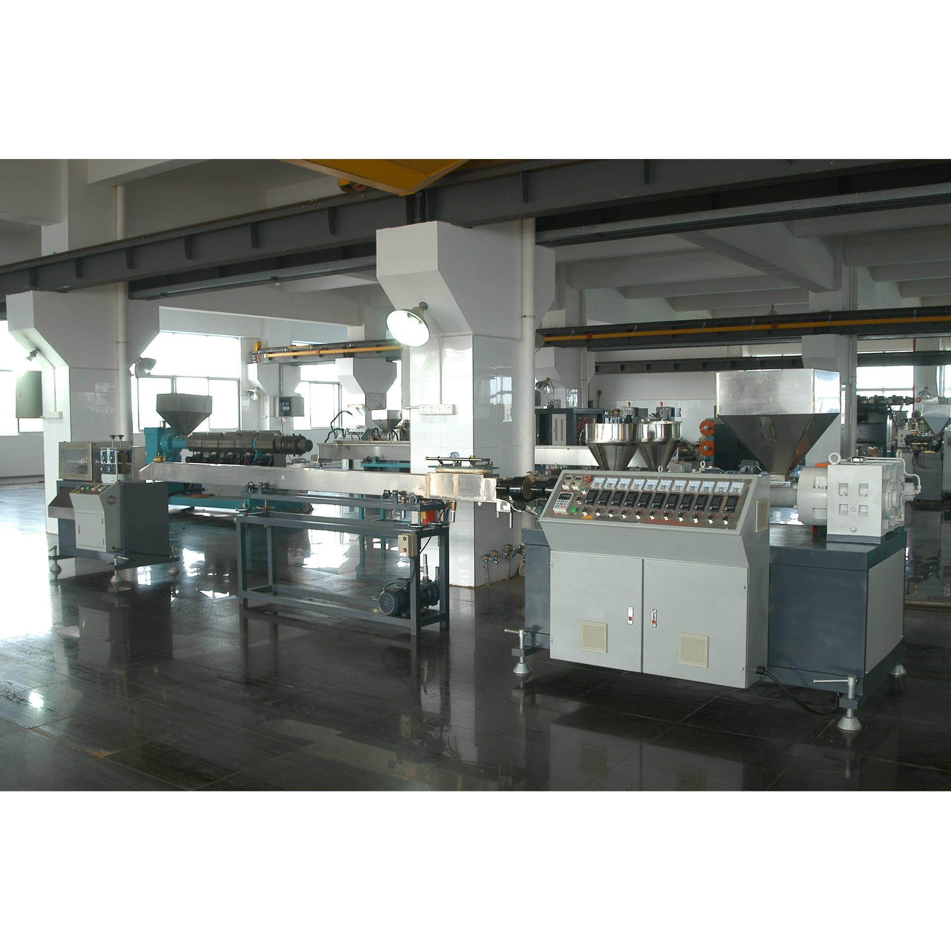 厂家供应三色饮料吸管挤出机设备 勺型饮料吸管生产机器,五金/工具,挤出机,淘宝优惠券,粉丝福利购,淘宝优惠卷