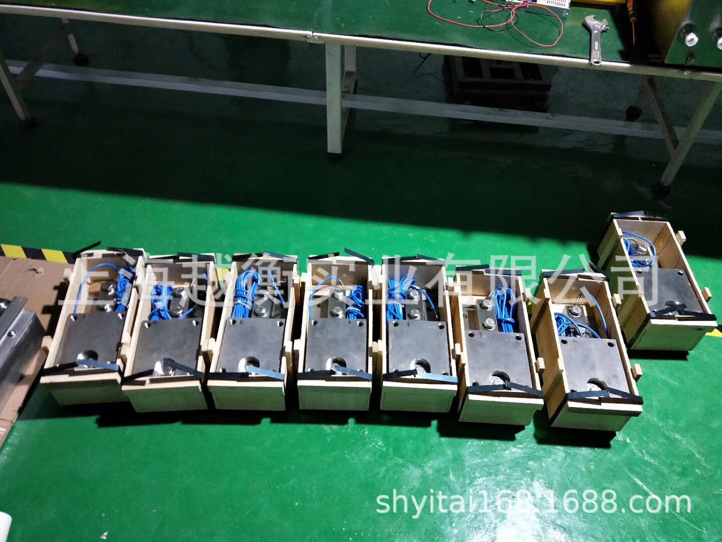 化工厂专用不锈钢1-8吨反应釜防爆称重系统价格