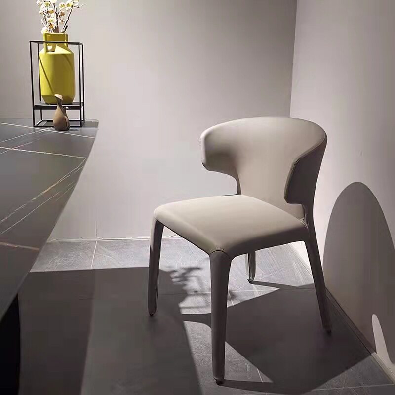 北欧餐椅家用现代简约轻奢不锈钢铁艺椅子餐厅休闲网红靠背椅皮椅