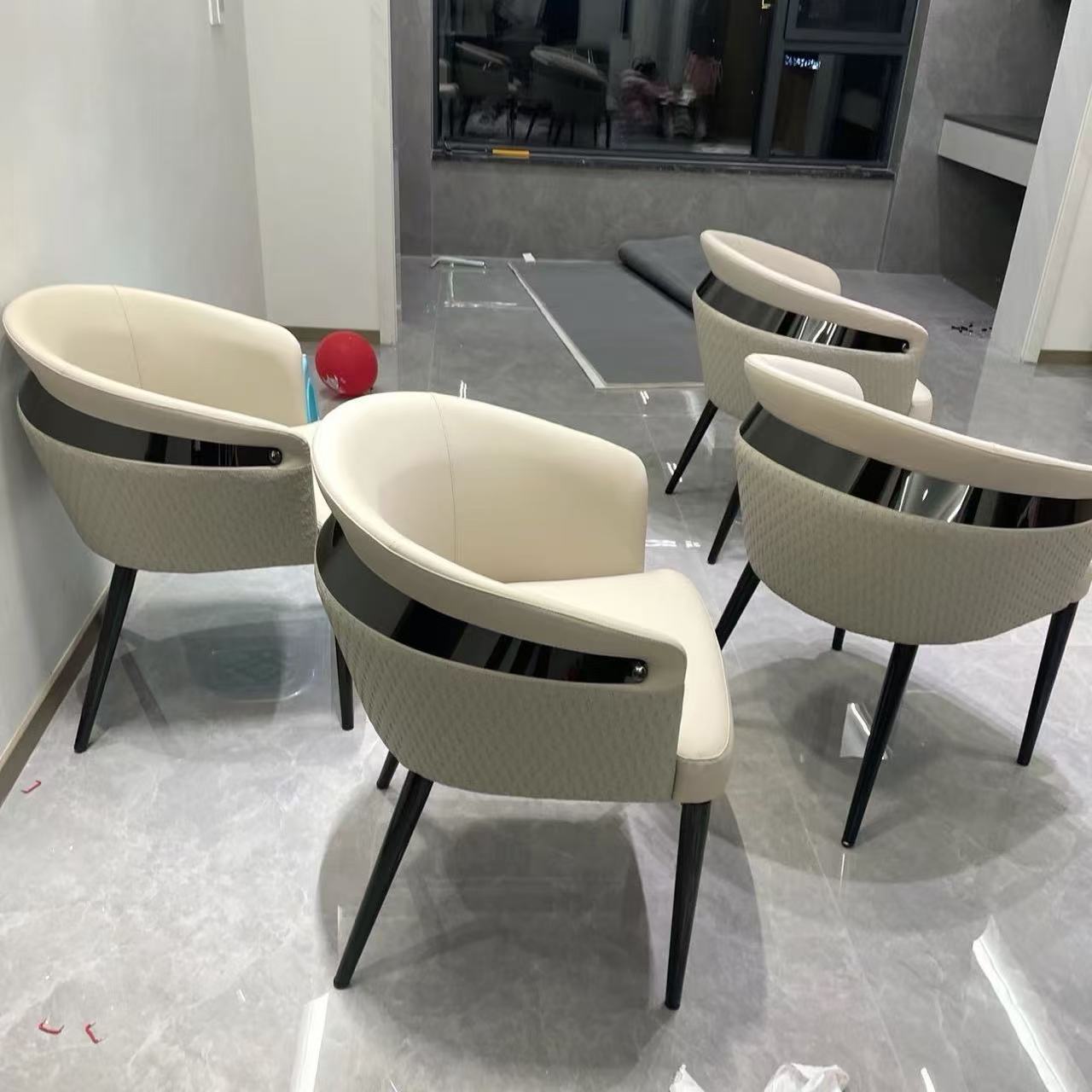 餐椅家用轻奢靠背椅设计师款洽谈凳酒店餐厅新款椅意式高级餐桌椅