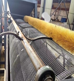 厂家直销滚筒筛沙机钢丝刷煤场土筛网防堵眼打磨抛光除锈钢丝