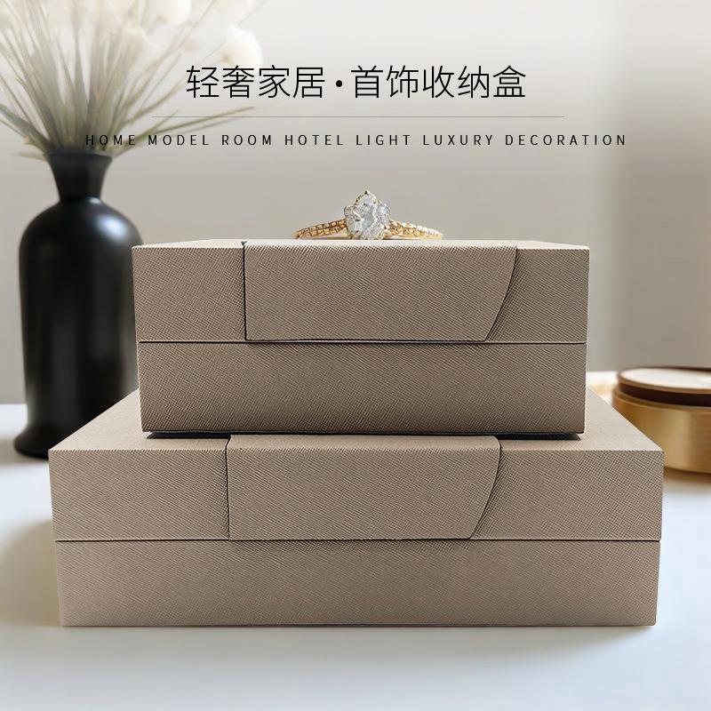 新款轻奢现代驼色皮革首饰珠宝收纳盒样板间酒店梳妆台软装摆件