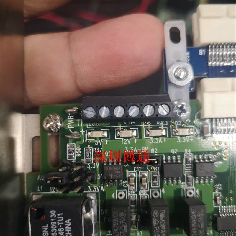 速发贴片8脚开关MOS IRFP77H D786 IRFP70T F746Z 41C 01F1