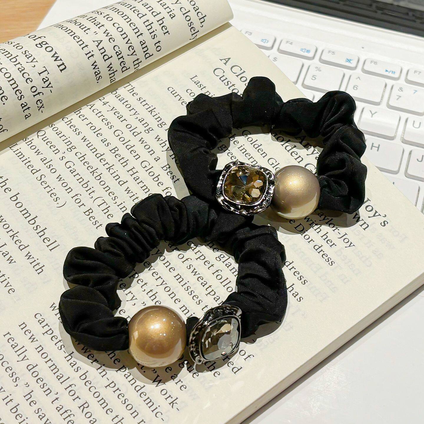 高端珍珠闪钻头绳洋气少女扎发小肠圈精致丸子头发绳简约百搭皮筋