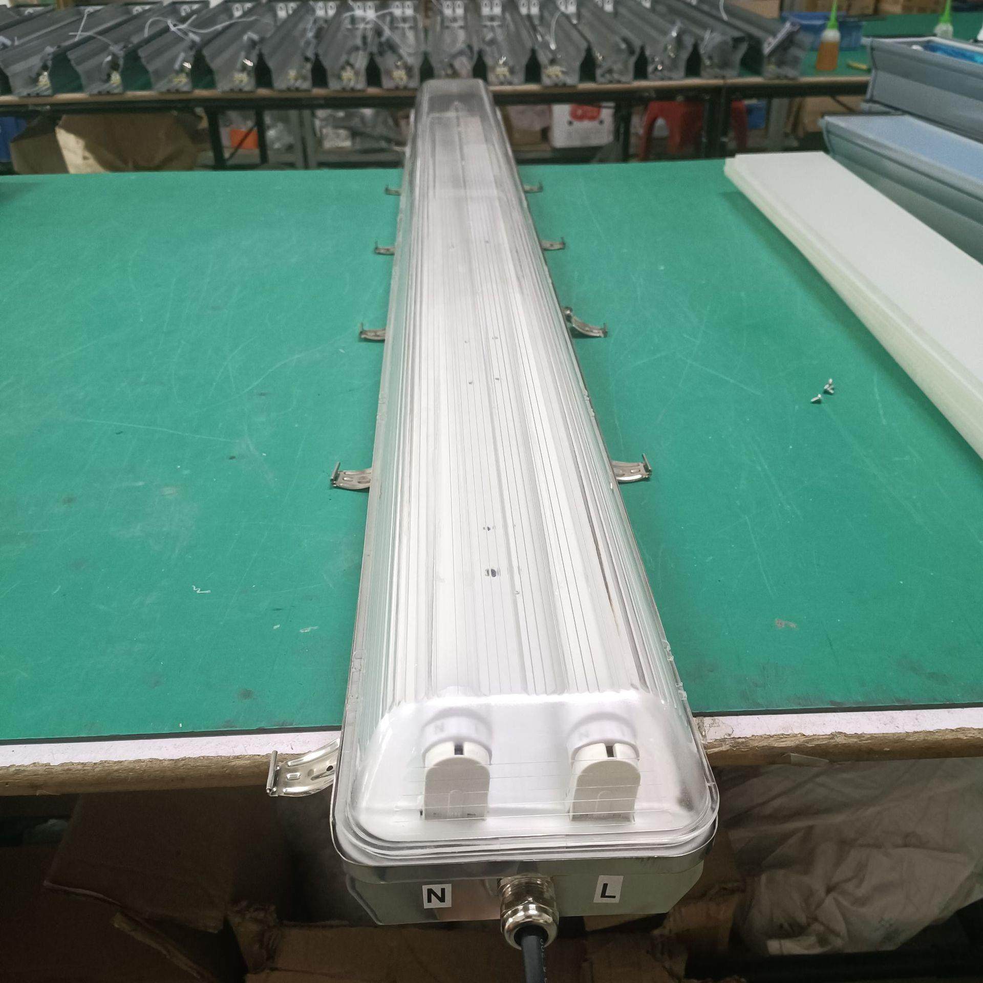 t8led日光灯双管不锈钢三防灯支架 贴片应急不锈钢三防灯外壳套件,家装灯饰光源,灯具配件,淘宝优惠券,粉丝福利购,淘宝优惠卷