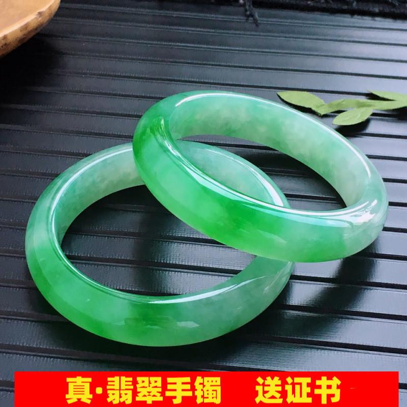 冰种飘绿翡翠手镯满绿玉镯