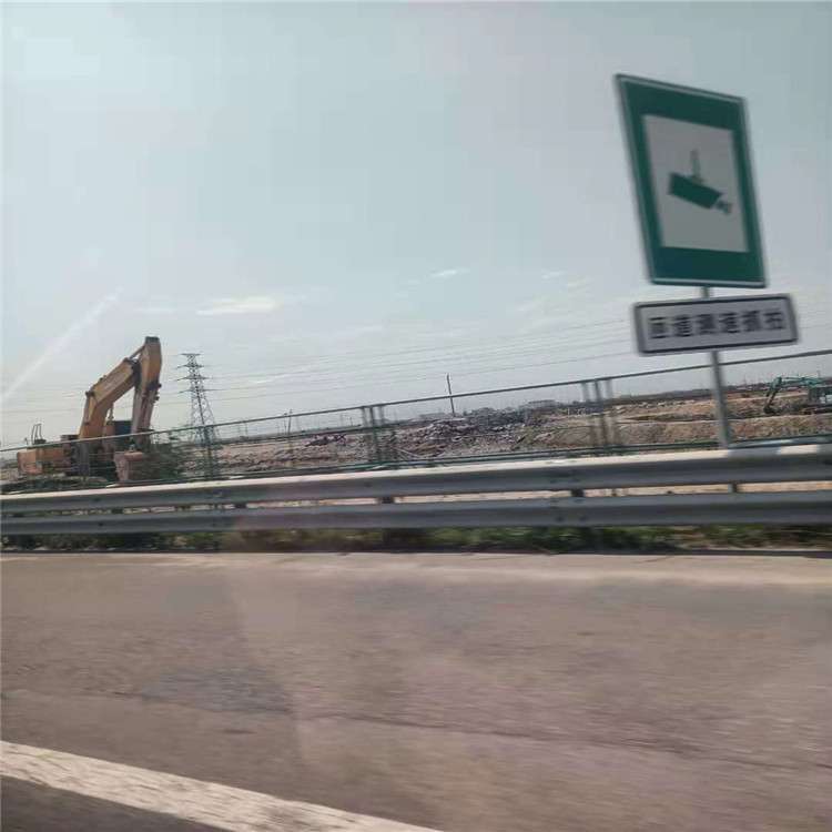 交通标志杆单悬臂F杆 L型立柱道路指路指示牌 热镀锌杆件