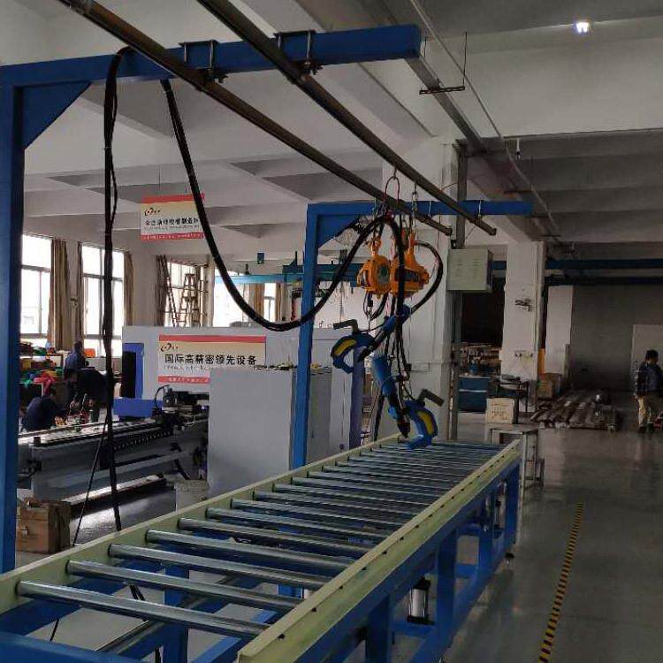 母线槽伺服自冲铆接机SPR铆钉机铆接设备厂家SPR铆接装备