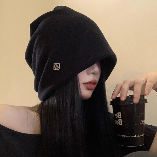 金属字母小标黑色堆堆帽