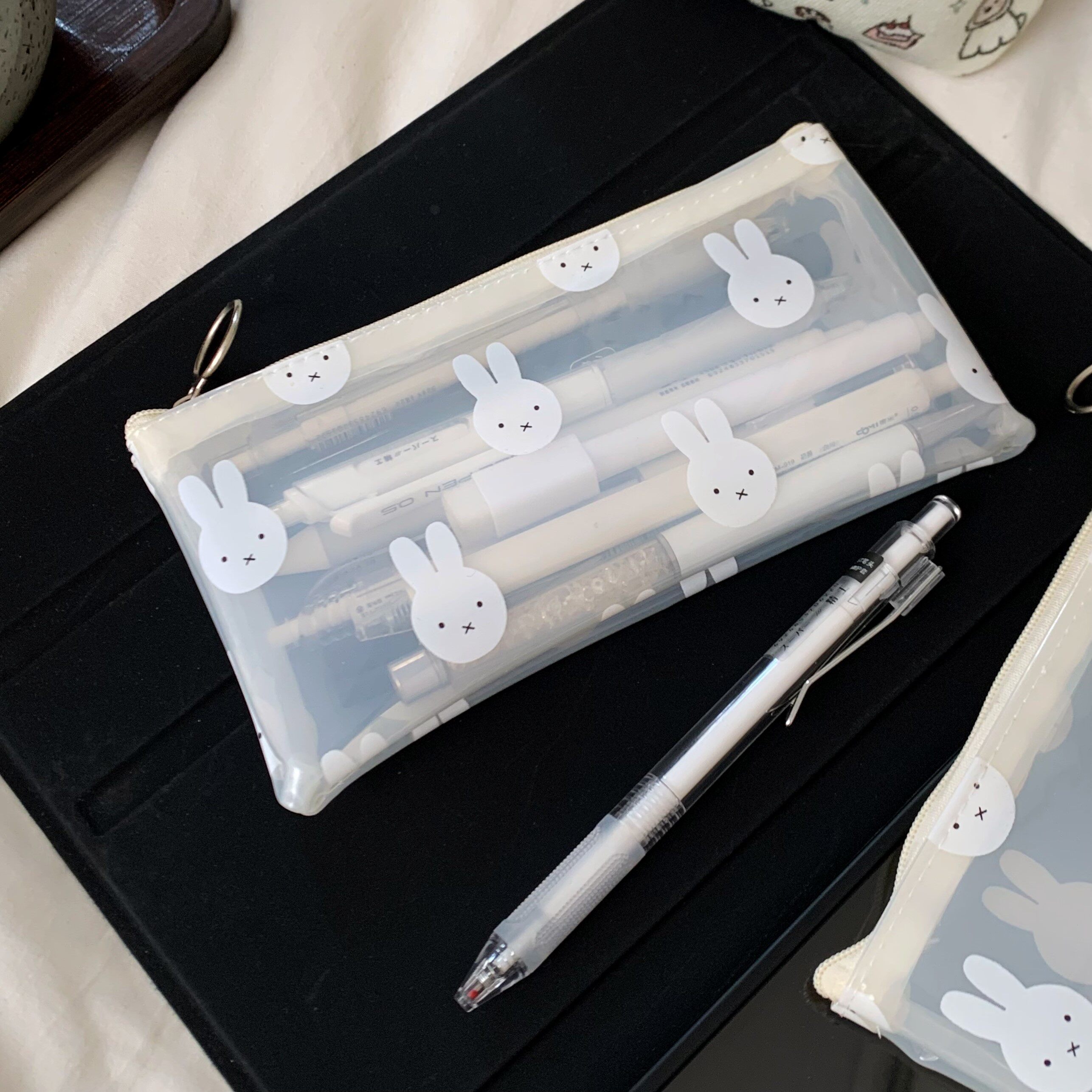 米菲透明笔袋女生2025新款文具袋日系卡通简约大容量小学笔盒女孩