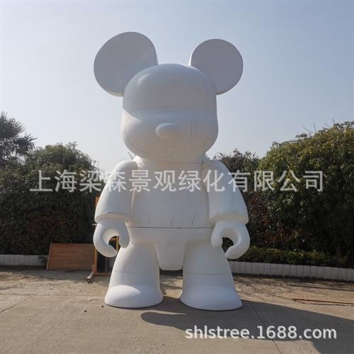 大型网红卡通动漫公仔玻璃钢雕塑商场景观摆件暴力熊树脂工艺品