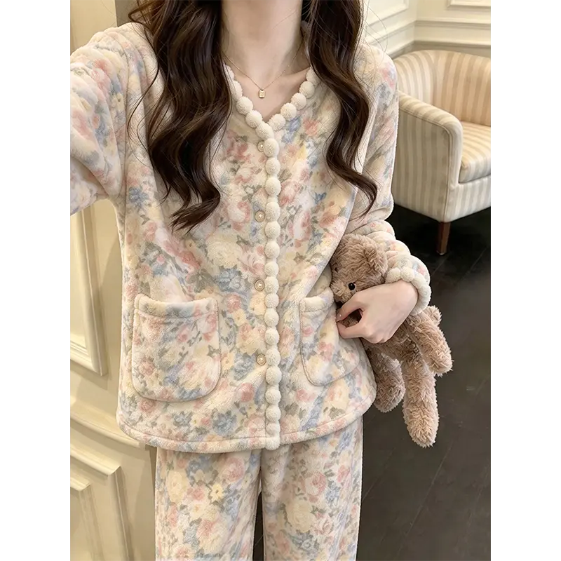 秋冬珊瑚绒女加厚保暖家居服套装