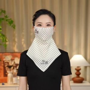 春夏女款防晒护脸护颈挂绳面纱