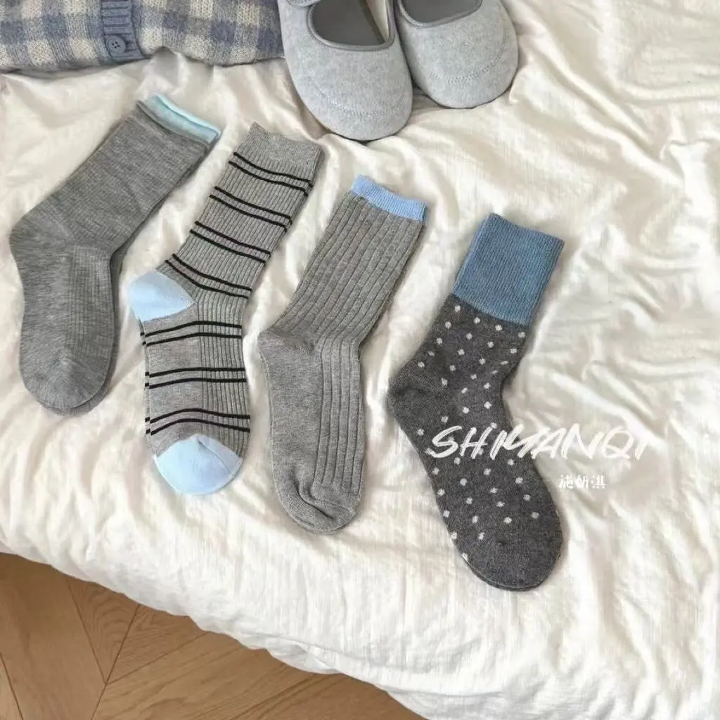 4双韩国ins清冷灰蓝调中筒袜