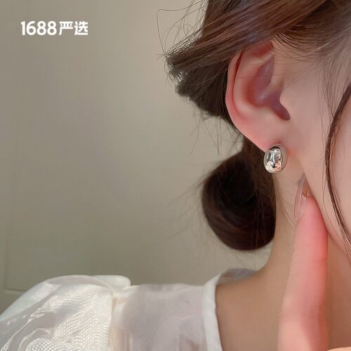 Gold electroplated silver stud earrings cold wind niche high