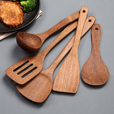 Wooden spatula Non-stick pan Wooden spatula Kitchen items He