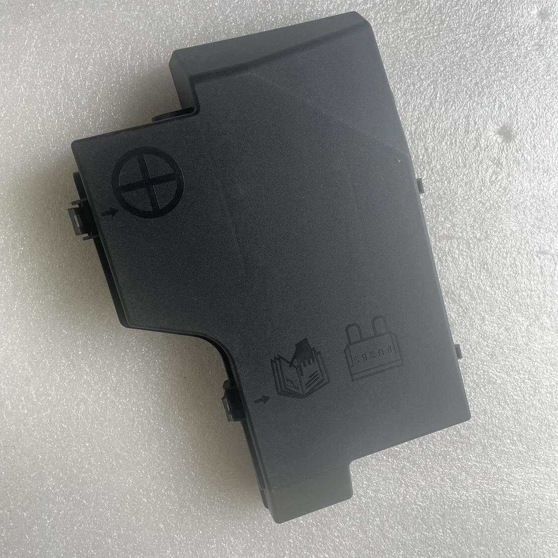 适配荣威RX5 RX3 EI5360 EI6名爵锐腾MG ZS电瓶上盖保险丝盒 盖板