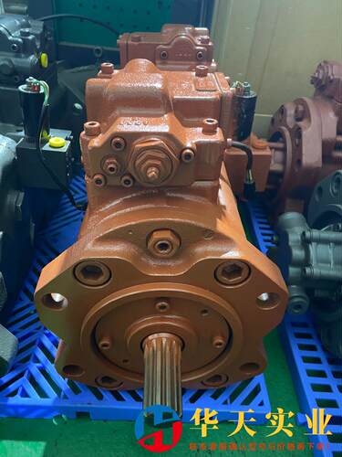 现代215-9 225-9 225-9T 225VS挖掘机液压泵