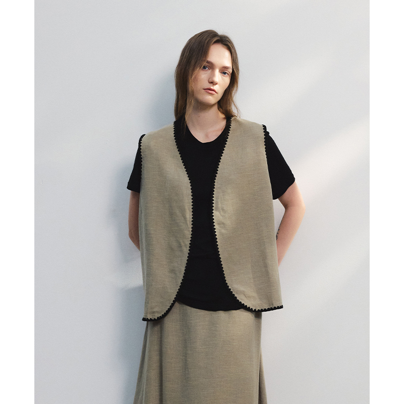 复古V领贝壳绣背心马甲