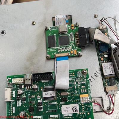 议价拍前:三菱电梯轿内液晶显示板P235720B000G01/G02/G03/G12/G