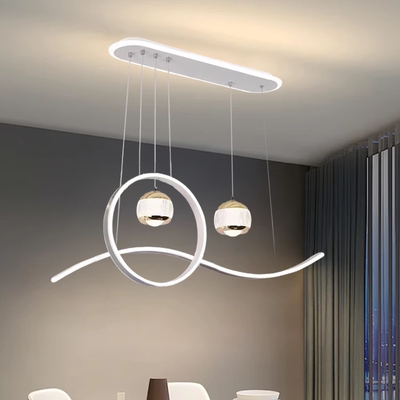 新款简约餐厅创意吊灯