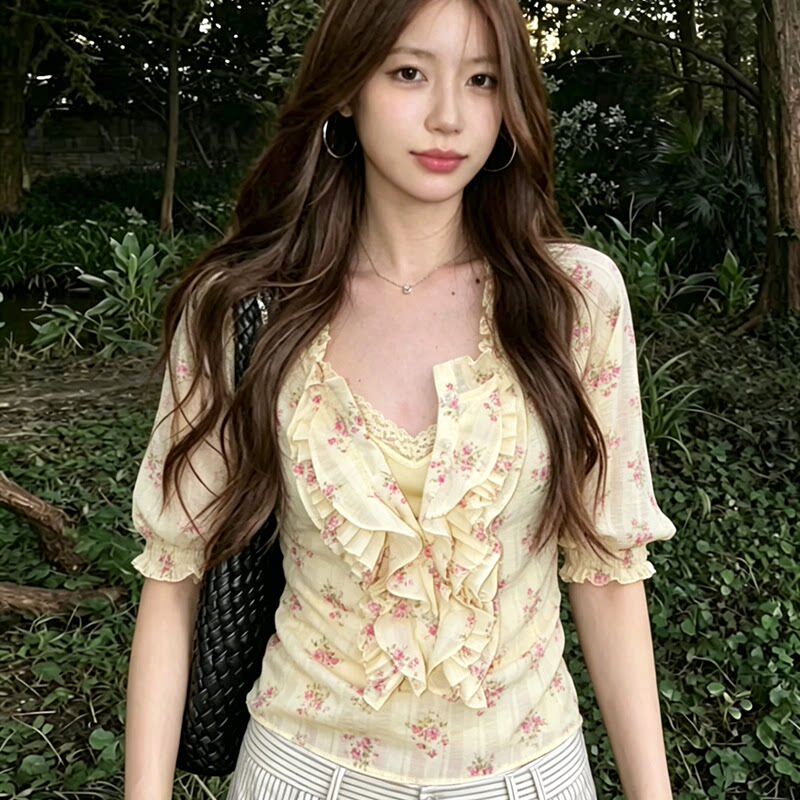 淡黄色碎花针织假两件五