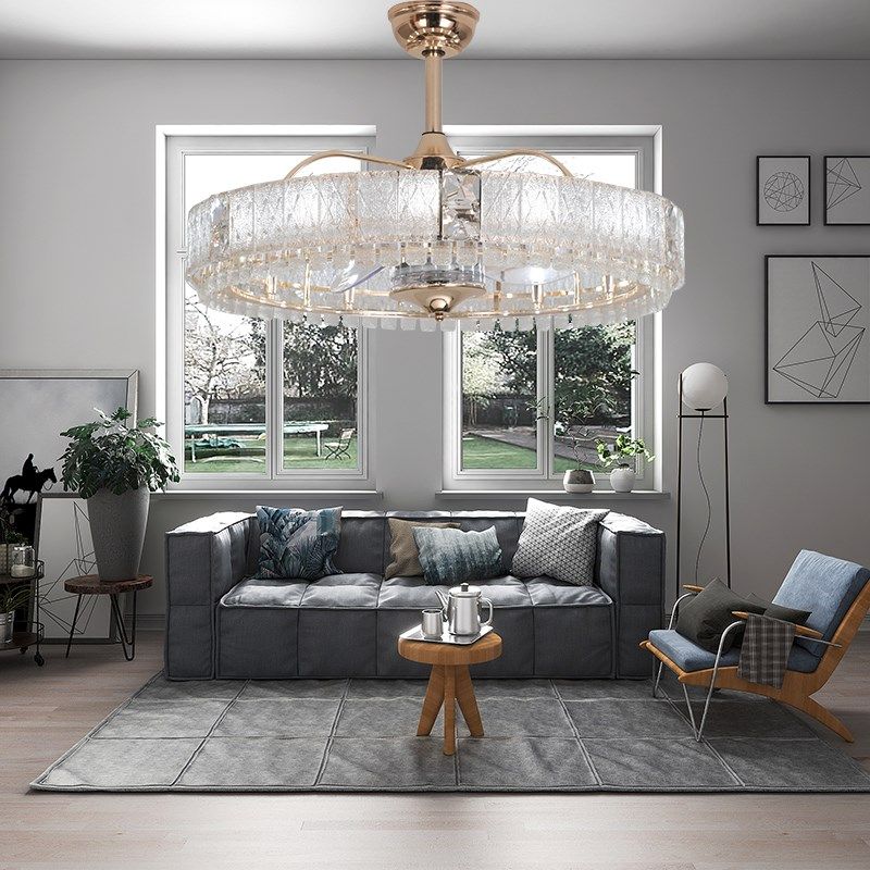 新款水晶风扇灯2024年法式奶油轻奢客厅餐厅家用主卧室一体吊扇灯