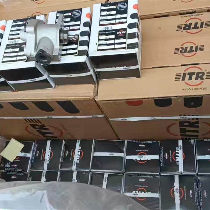 1W1700输油泵,1W-1700燃油泵,0R3008输油泵,卡特彼勒D8R-D8N-D8T