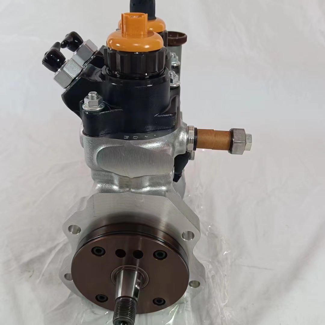 PC450-8高压柴油泵6251-71-1120,094000-0574 发动机6D125 燃油泵