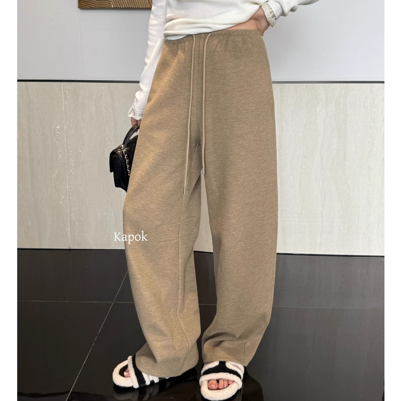 【KAPOK】2025冬季新款韩版加厚加绒松紧腰抽绳百搭直筒长裤35039