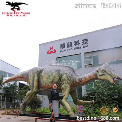 恐龙亲子乐园广场园林景观工厂直供仿真亚冠龙仿真恐龙模型