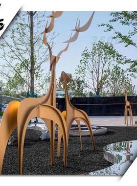 不锈钢鹿雕塑定制金属拉丝镂空几何镜面鹿园林景观户外售楼处摆件