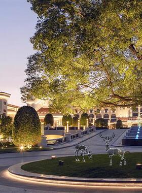 晶悦现代轻奢样板房酒店大堂透明树脂鹿落地摆件装饰雕塑工厂定制