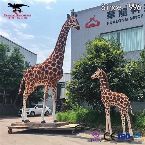 大型仿真动物模型制作工厂粘毛的硅胶软体动态长颈鹿模型雕塑摆件