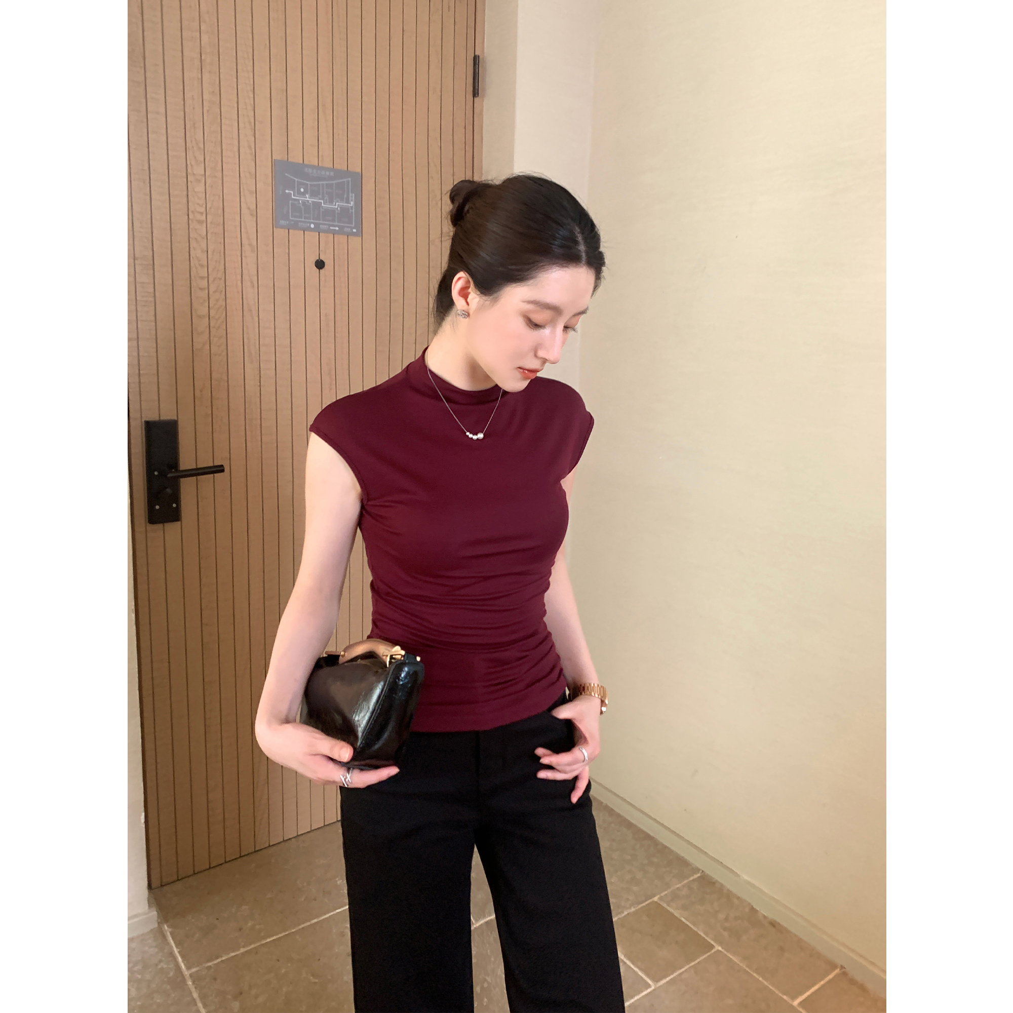 Maven Lin 极简松弛基础天丝短袖半高领T恤女修身夏薄款无袖上衣